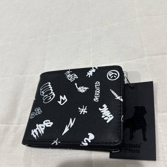 Cuidado Con El Perro Wallet - Picture 10 of 10